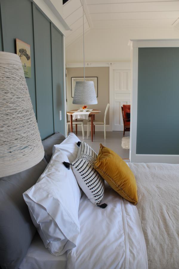 Browns Boutique Bed And Breakfast Whanganui Exterior photo